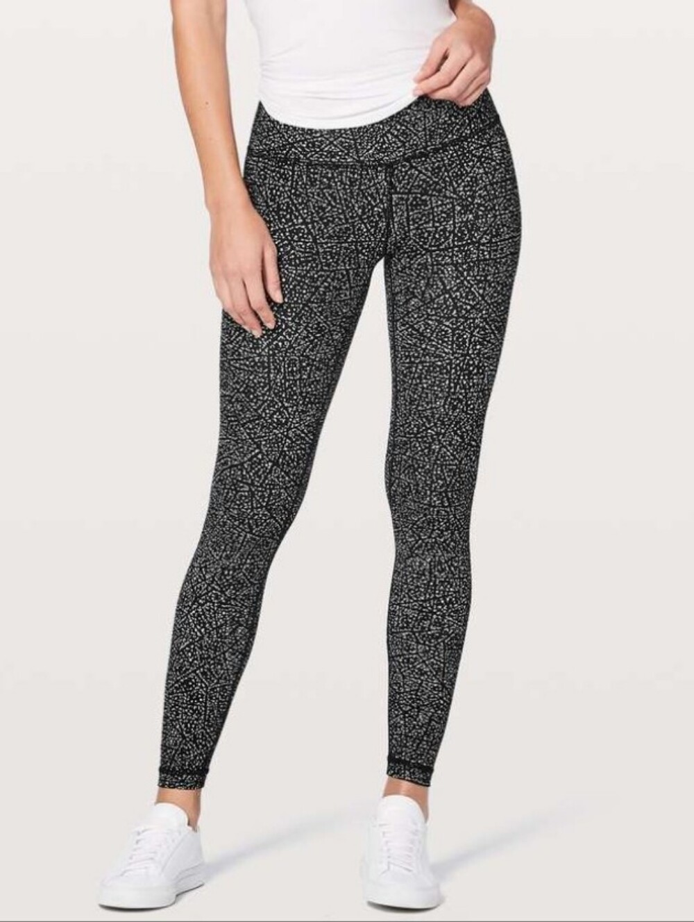 Lululemon Align Pant Ankle Length 25" Night View White Black Leggings Women's 6